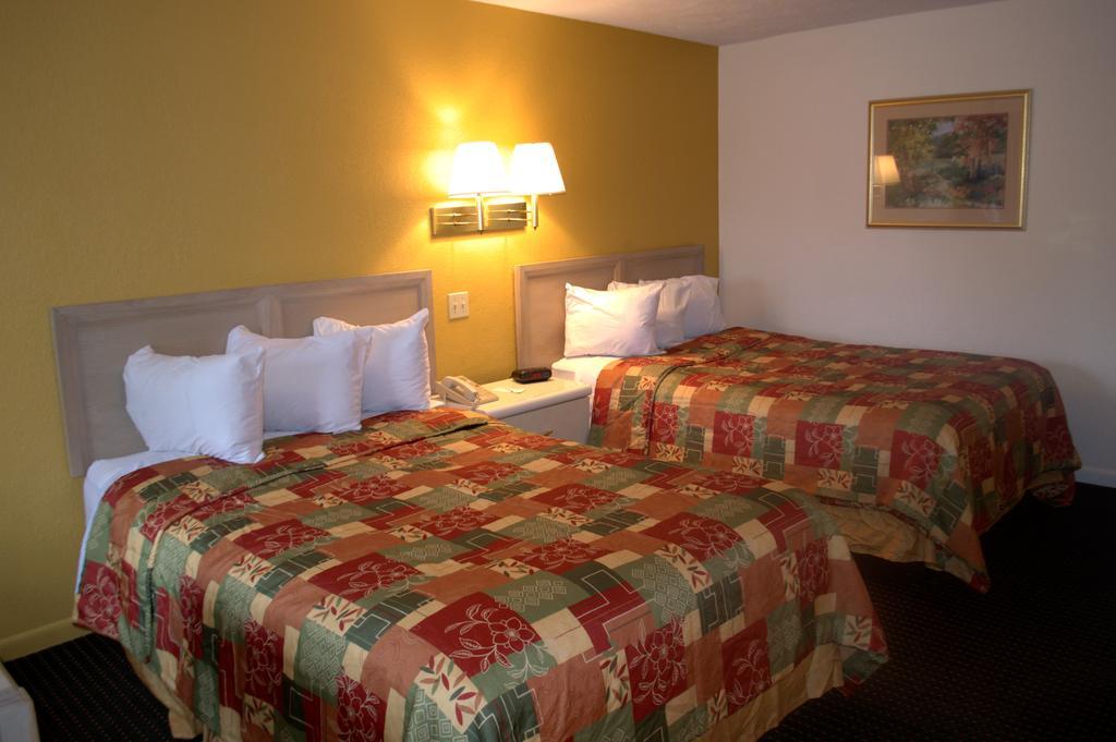 Budget Host Inn Sandusky Luaran gambar