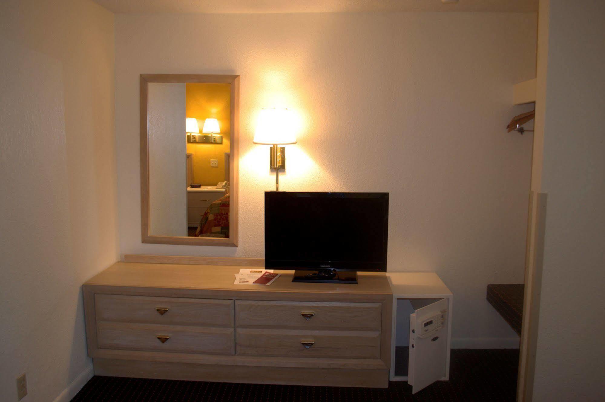 Budget Host Inn Sandusky Luaran gambar